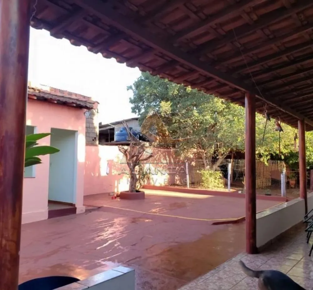 Casa, 3 quartos, 202 m² - Foto 1