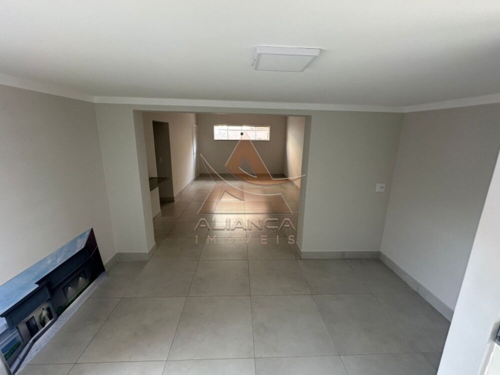 Casa à venda com 1 quarto, 220m² - Foto 1