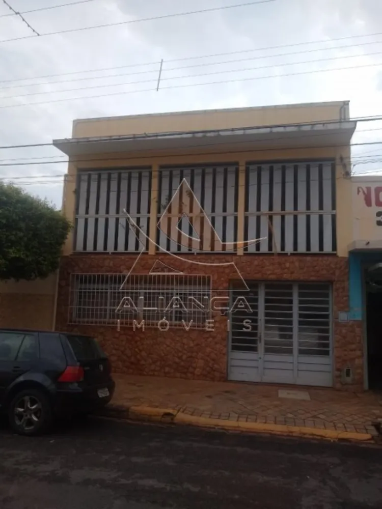 Casa, 3 quartos, 269 m² - Foto 1