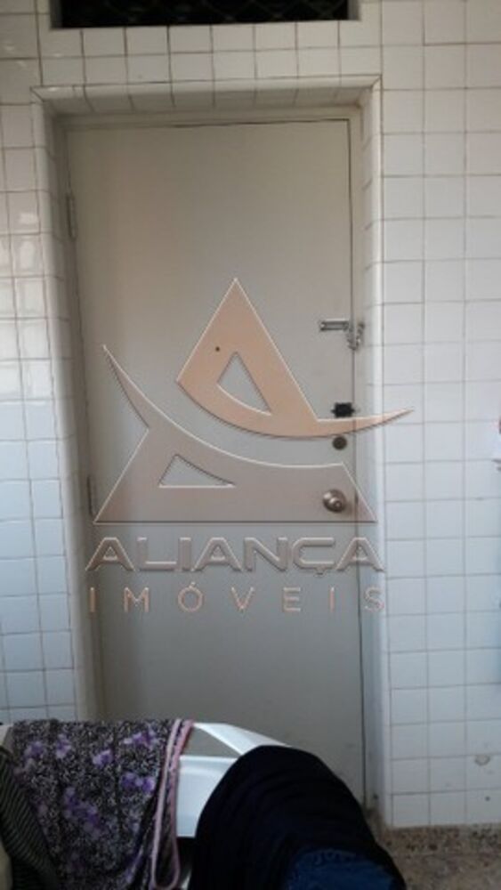 Apartamento à venda com 3 quartos, 123m² - Foto 3