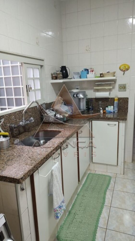 Casa à venda com 2 quartos, 211m² - Foto 7