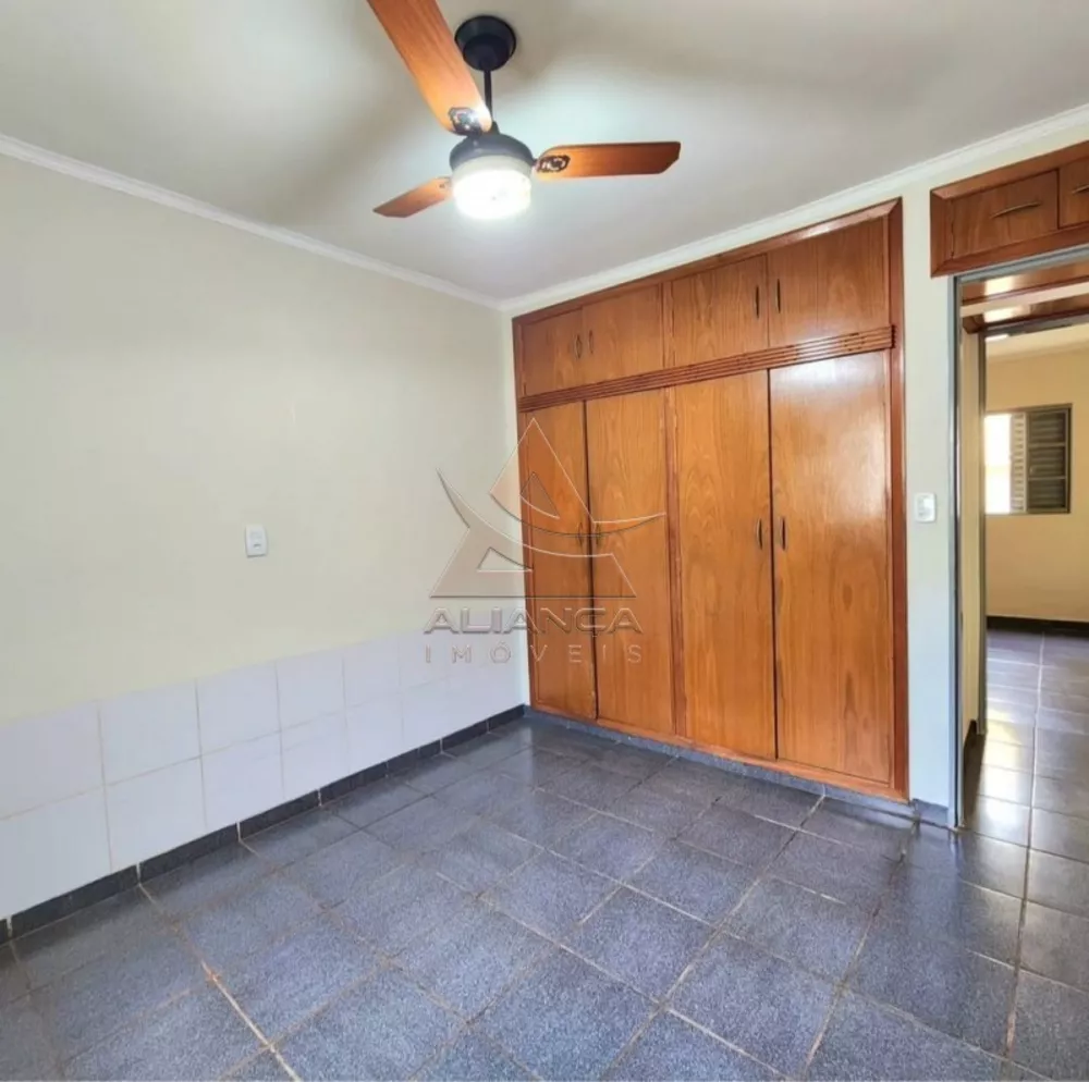 Casa à venda com 4 quartos, 140m² - Foto 4