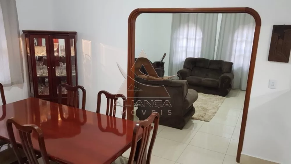 Casa à venda com 4 quartos, 230m² - Foto 3