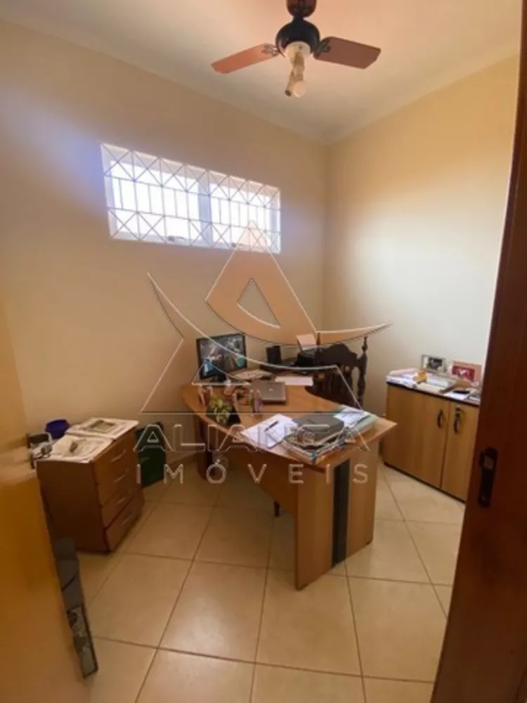 Casa à venda com 4 quartos, 211m² - Foto 7