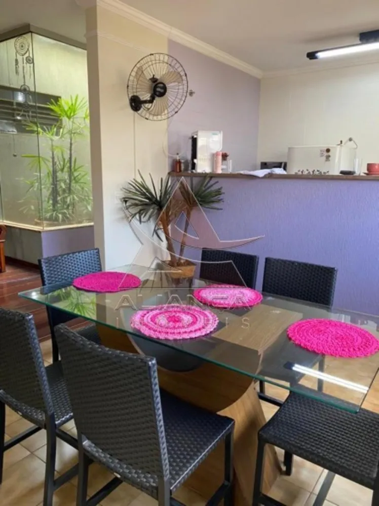 Casa, 3 quartos, 223 m² - Foto 2