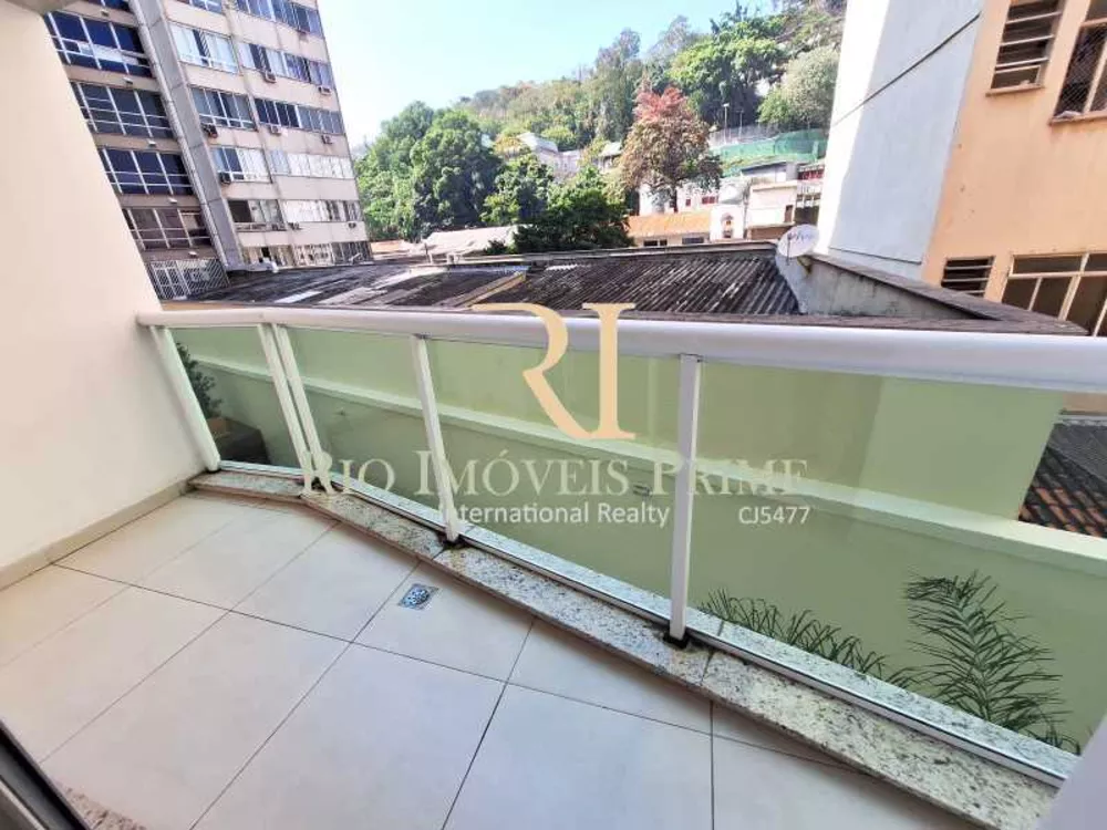 Apartamento à venda com 3 quartos, 88m² - Foto 2