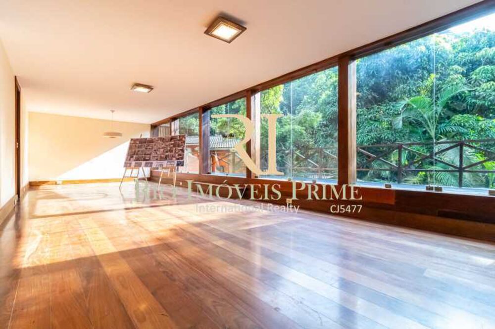 Casa de Condomínio à venda com 5 quartos, 384m² - Foto 2