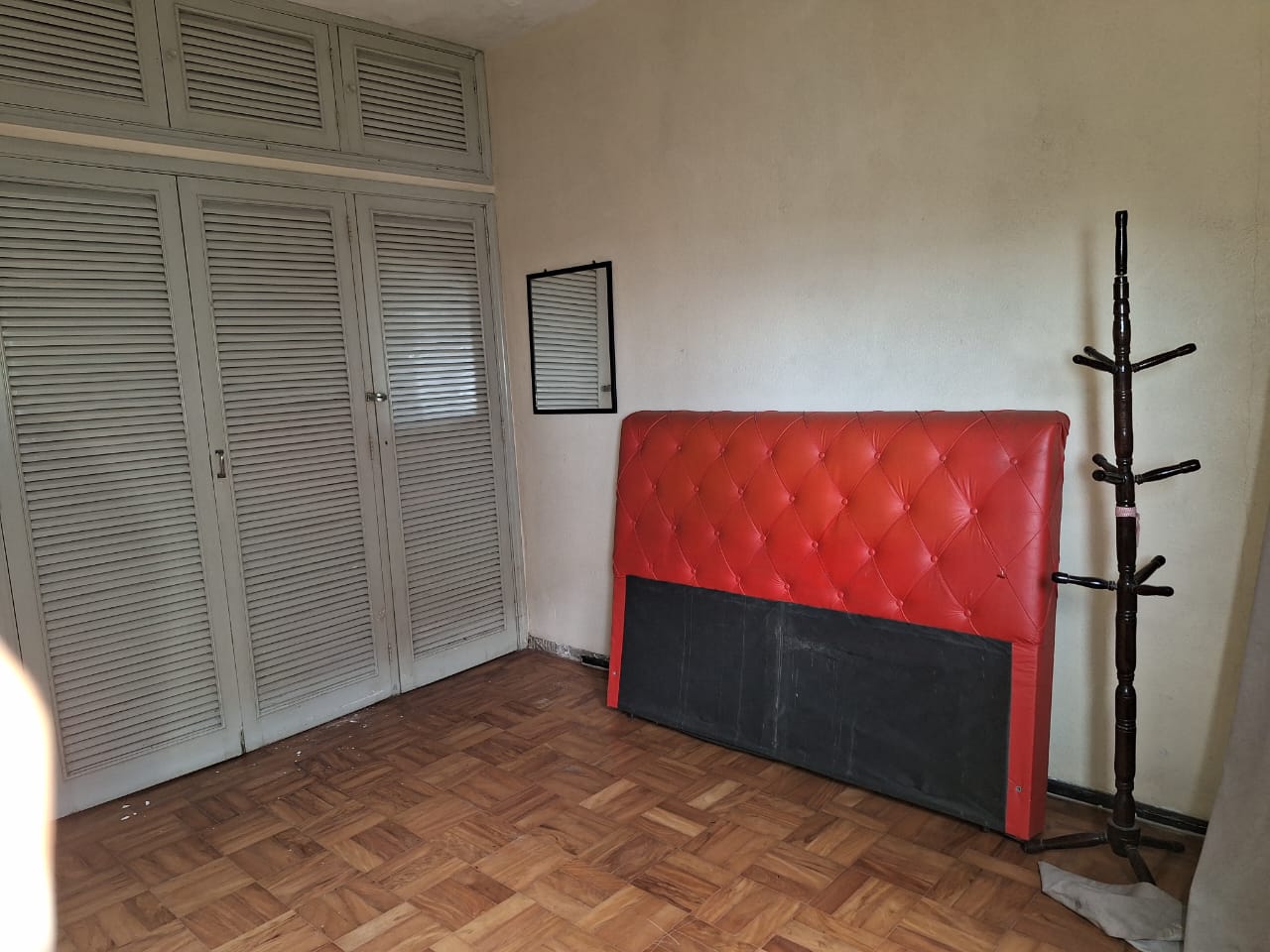 Apartamento à venda com 2 quartos, 90m² - Foto 2