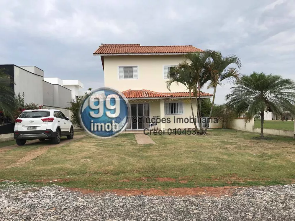 Casa à venda com 3 quartos, 150m² - Foto 2