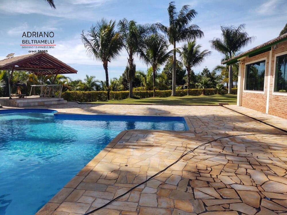 Sítio à venda com 6 quartos, 88000m² - Foto 1