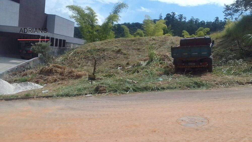 Terreno à venda, 1759m² - Foto 1