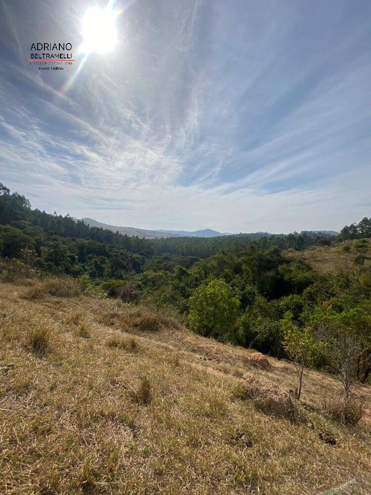 Sítio, 2 quartos, 27 hectares - Foto 1