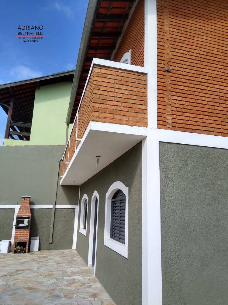 Casa à venda com 6 quartos, 282m² - Foto 1