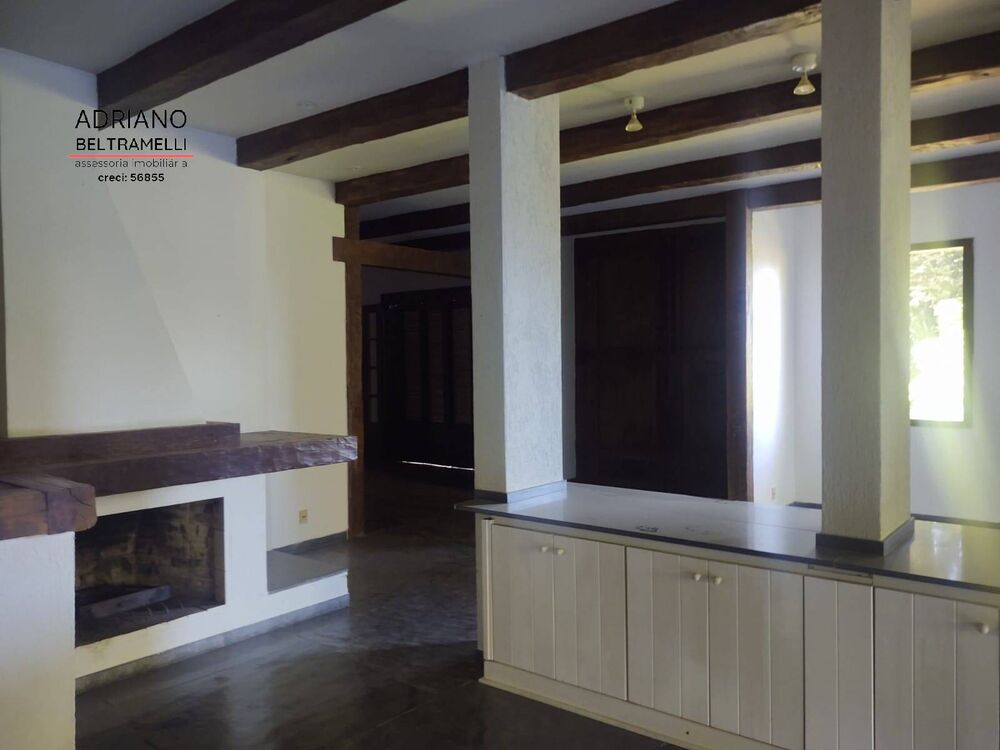Sítio, 3 quartos, 4000 m² - Foto 1