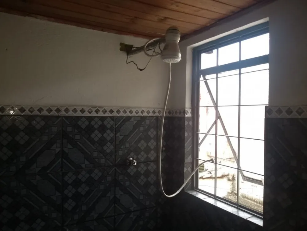 Casa, 1 quarto, 199 m² - Foto 2