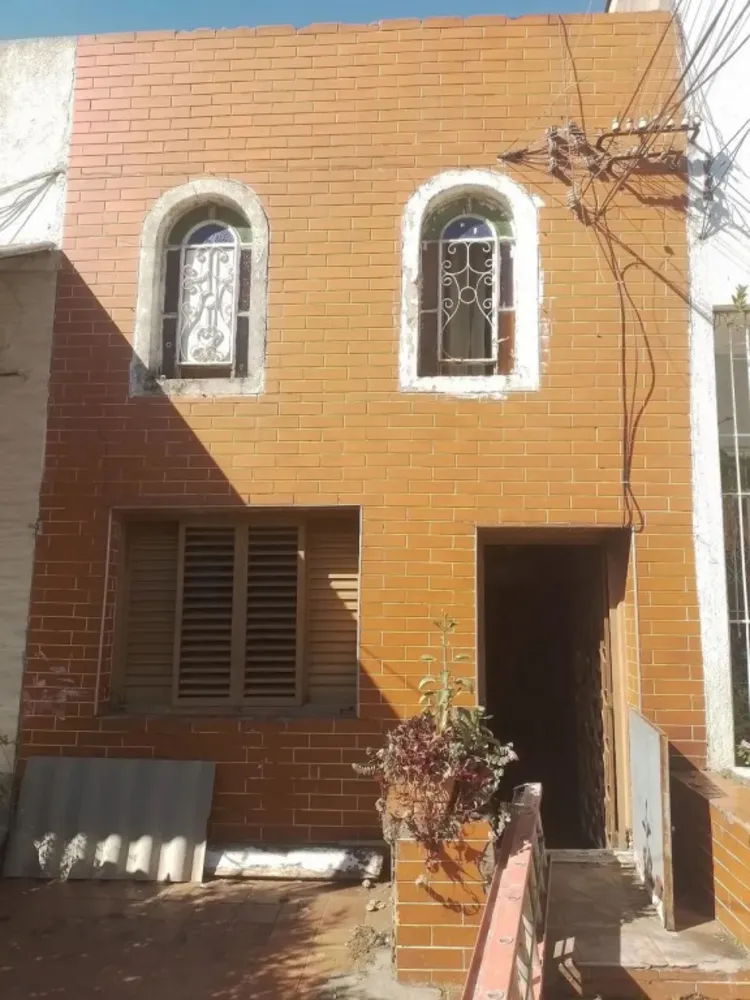 Casa, 1 quarto, 50 m² - Foto 1