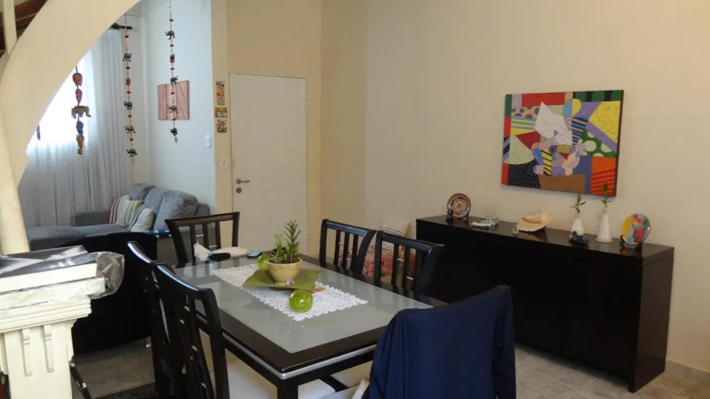 Casa, 4 quartos, 147 m² - Foto 1