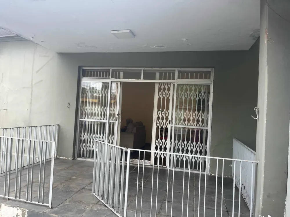 Casa, 3 quartos, 290 m² - Foto 2