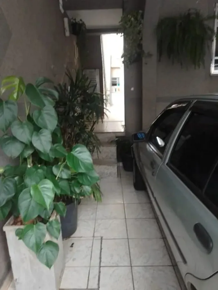 Casa, 3 quartos, 250 m² - Foto 2