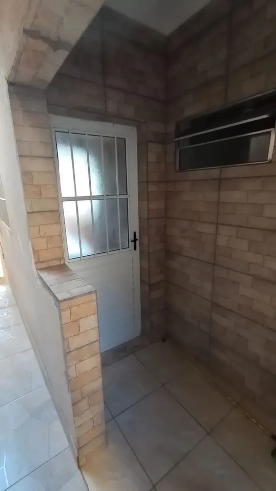 Casa, 1 quarto, 30 m² - Foto 1