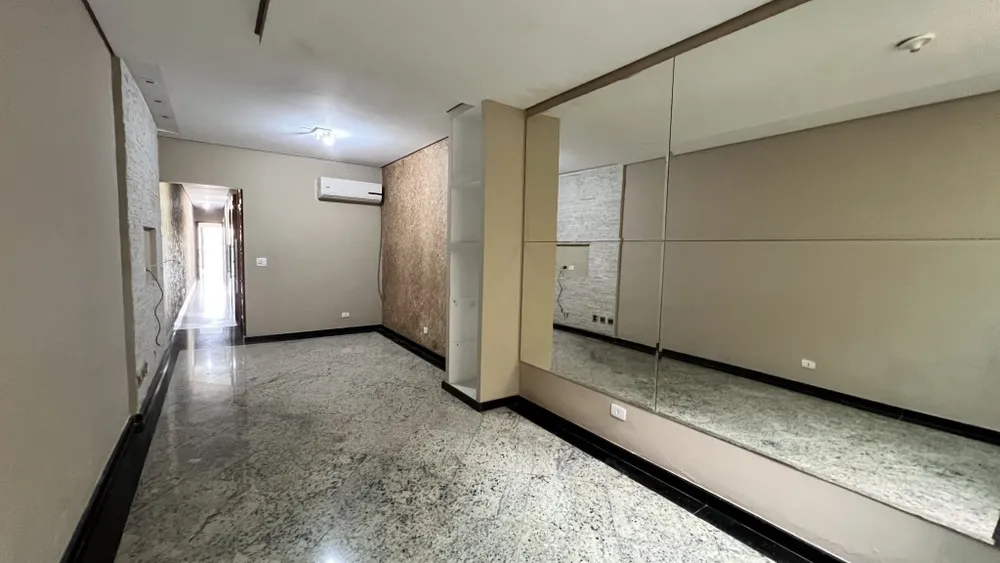 Casa, 3 quartos, 265 m² - Foto 8