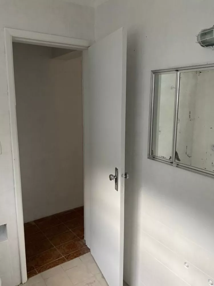 Casa à venda com 2 quartos, 90m² - Foto 7