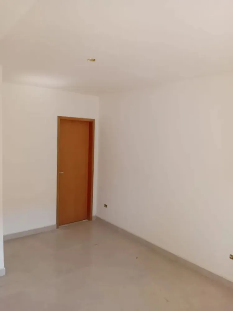Apartamento, 1 quarto, 28 m² - Foto 2