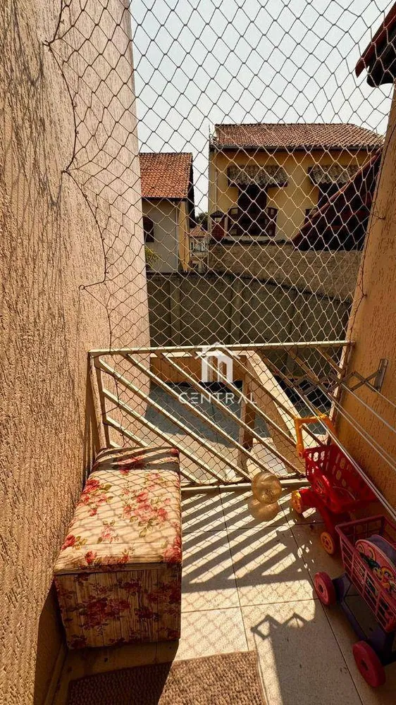 Sobrado, 3 quartos, 200 m² - Foto 13