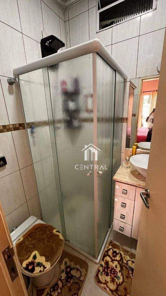 Sobrado, 3 quartos, 200 m² - Foto 1