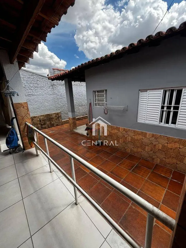 Casa, 4 quartos, 200 m² - Foto 11