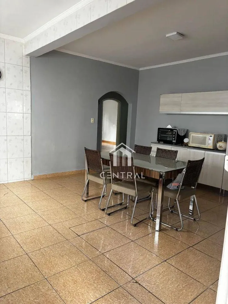 Casa, 4 quartos, 200 m² - Foto 7