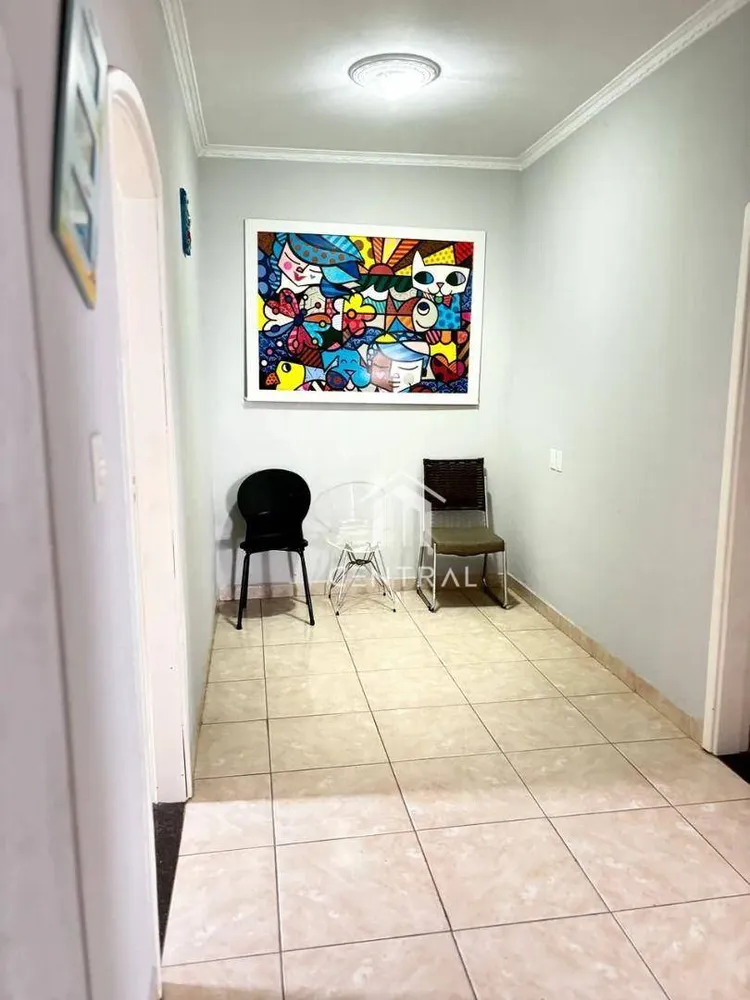 Casa, 4 quartos, 200 m² - Foto 4