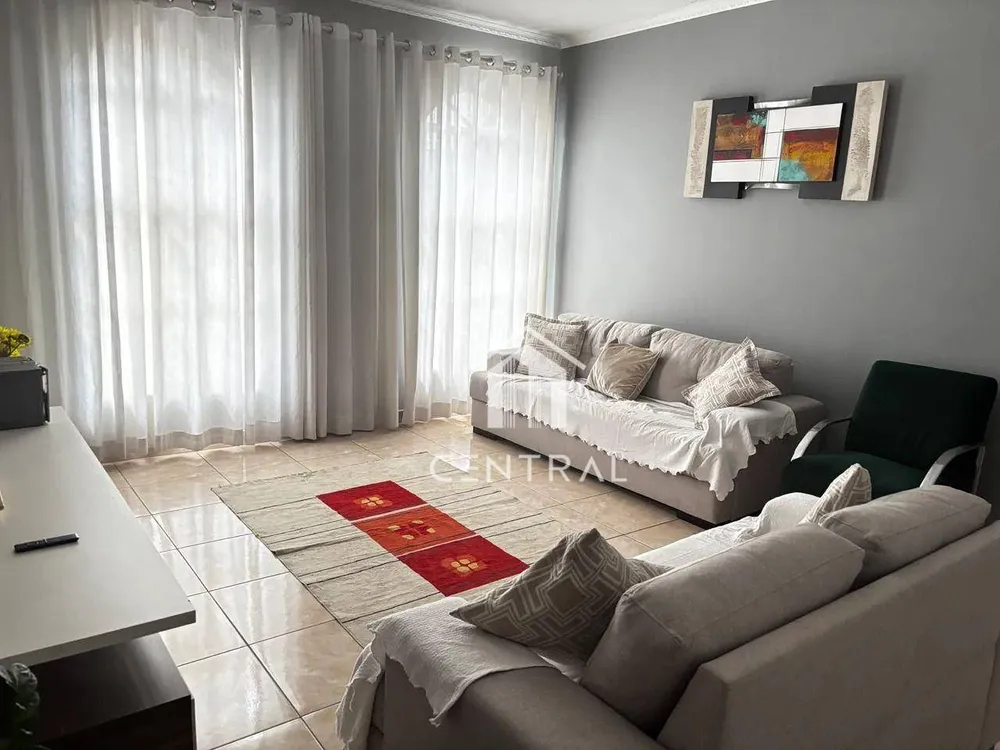 Casa, 4 quartos, 200 m² - Foto 1