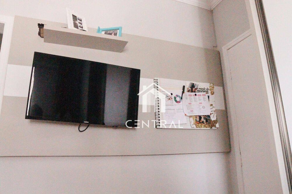 Casa de Condomínio à venda com 3 quartos, 250m² - Foto 4