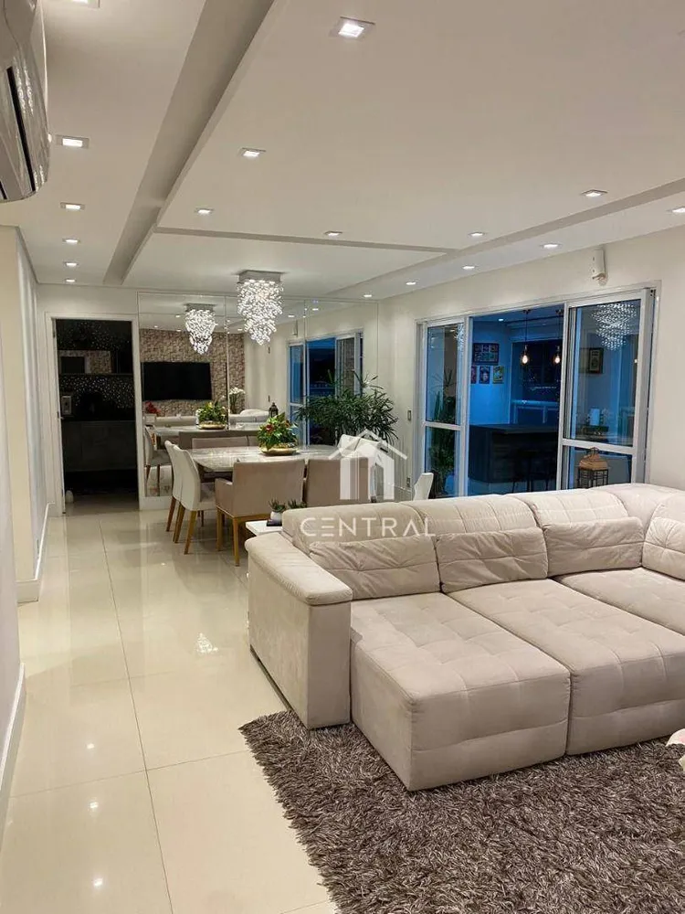 Apartamento, 3 quartos, 168 m² - Foto 1