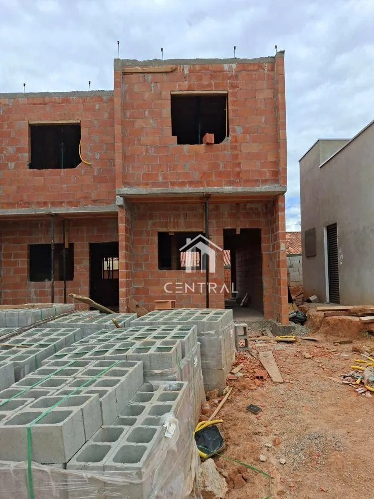 Sobrado, 2 quartos, 70 m² - Foto 2