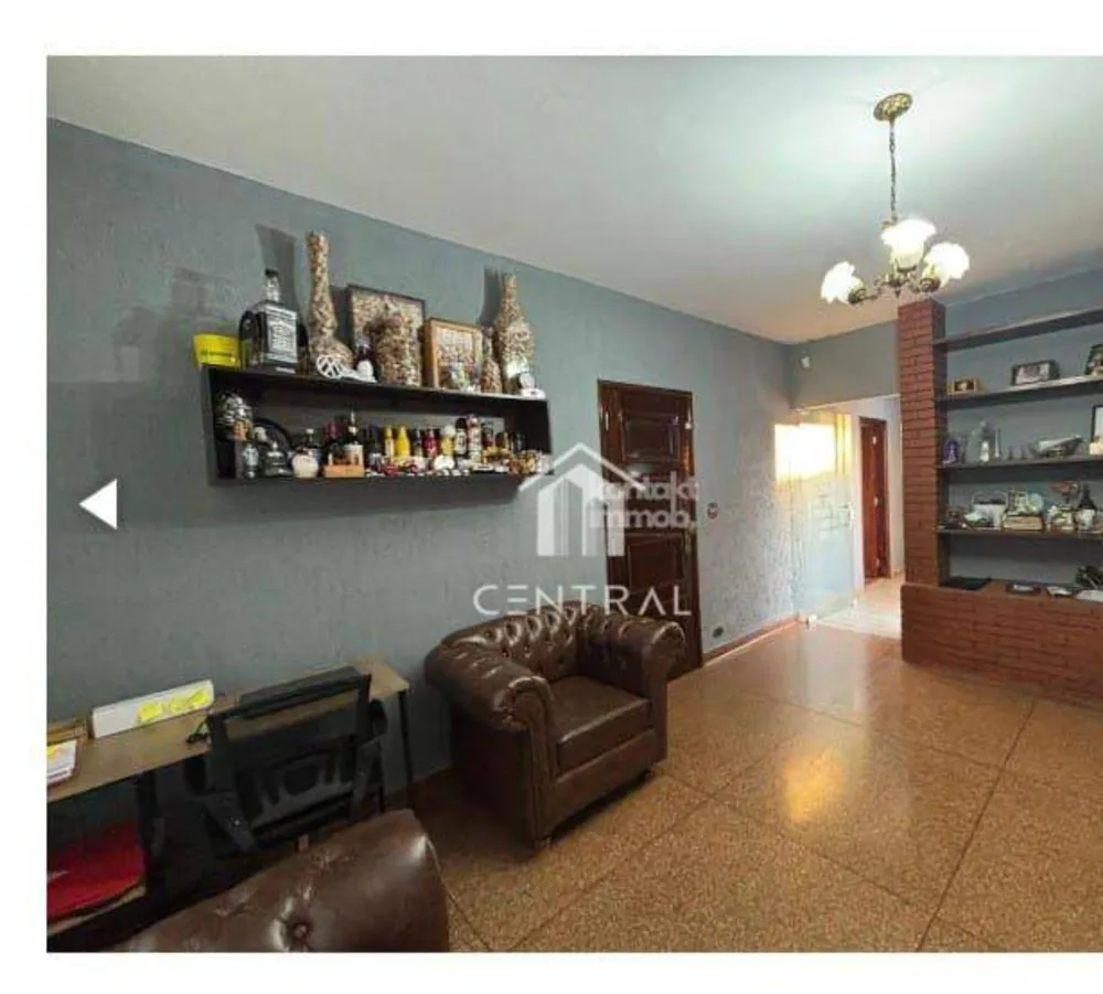 Casa, 3 quartos, 233 m² - Foto 1