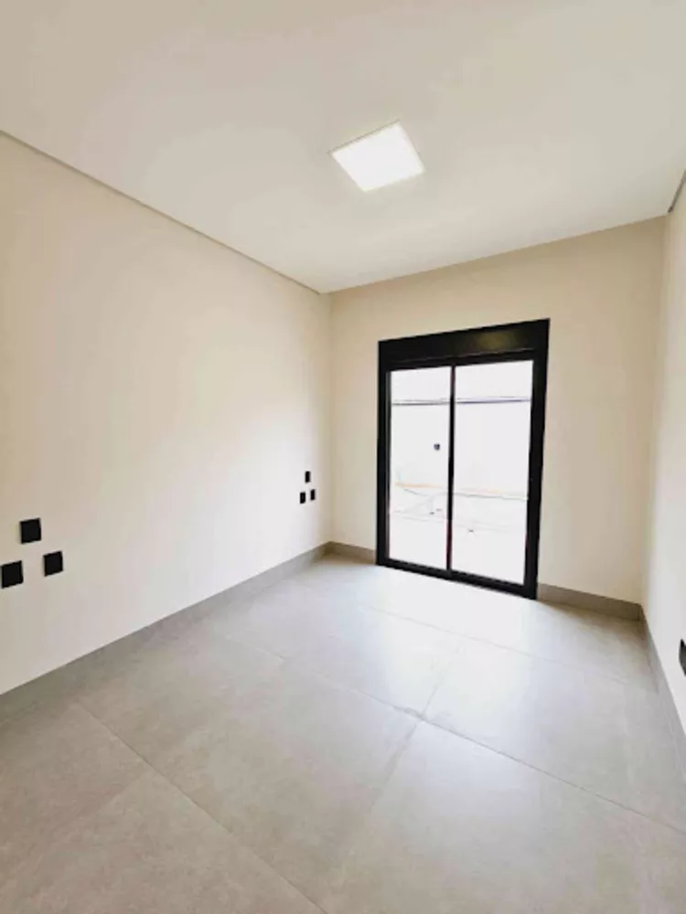 Casa de Condomínio à venda com 3 quartos, 167m² - Foto 1