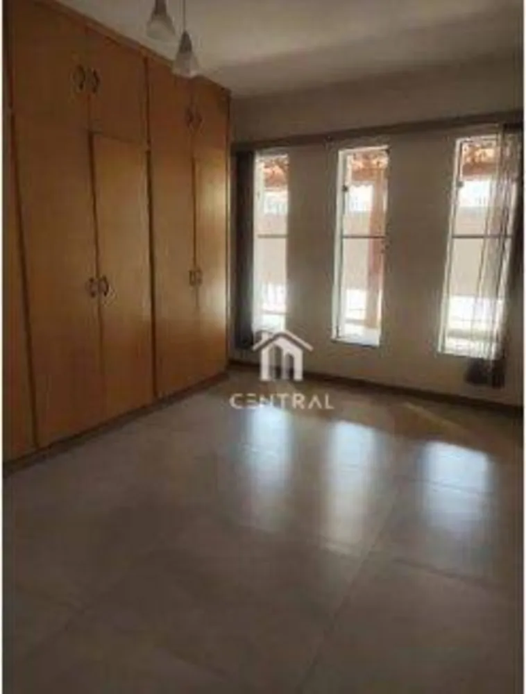 Casa, 6 quartos, 232 m² - Foto 3