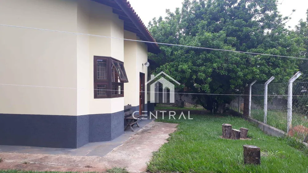 Chácara, 2 quartos, 3000 m² - Foto 1