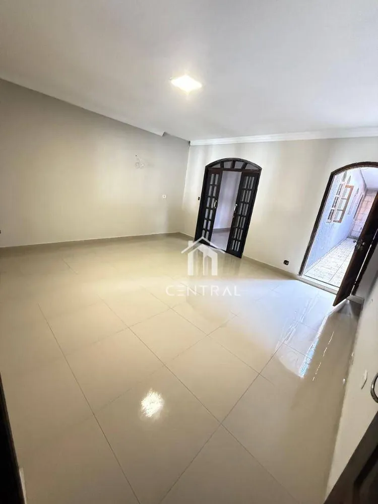 Sobrado, 4 quartos, 200 m² - Foto 6