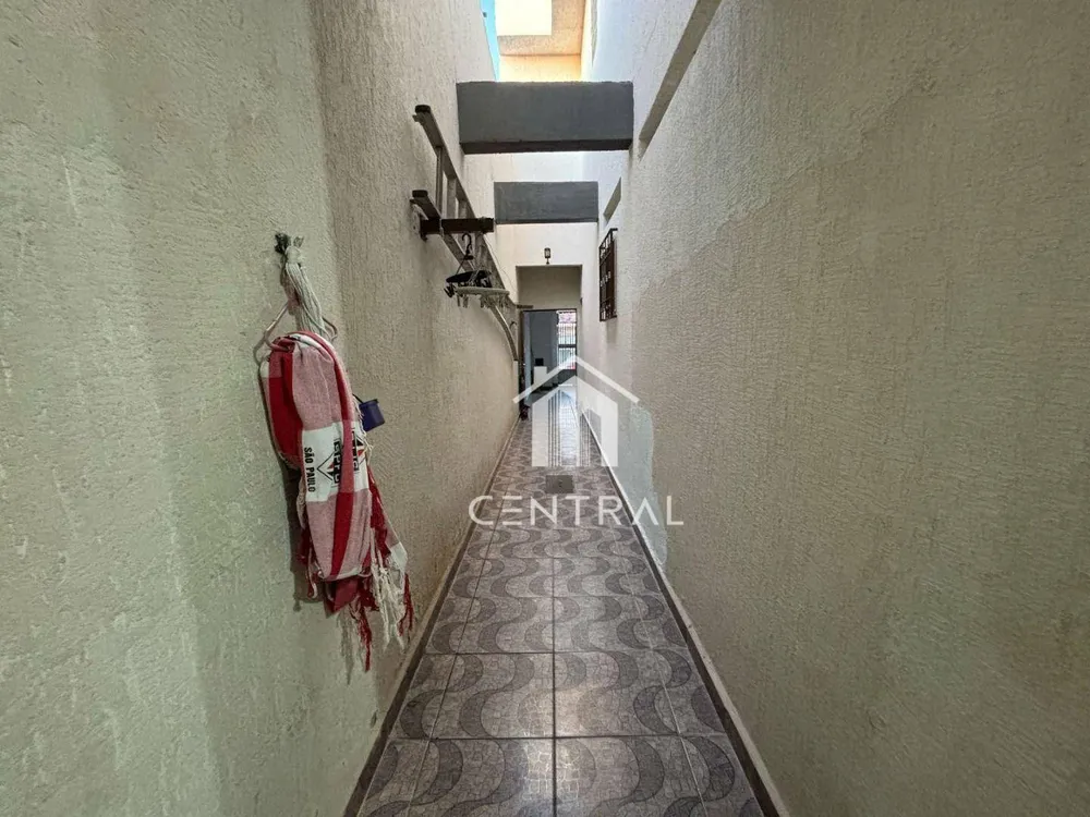 Casa, 4 quartos, 240 m² - Foto 12