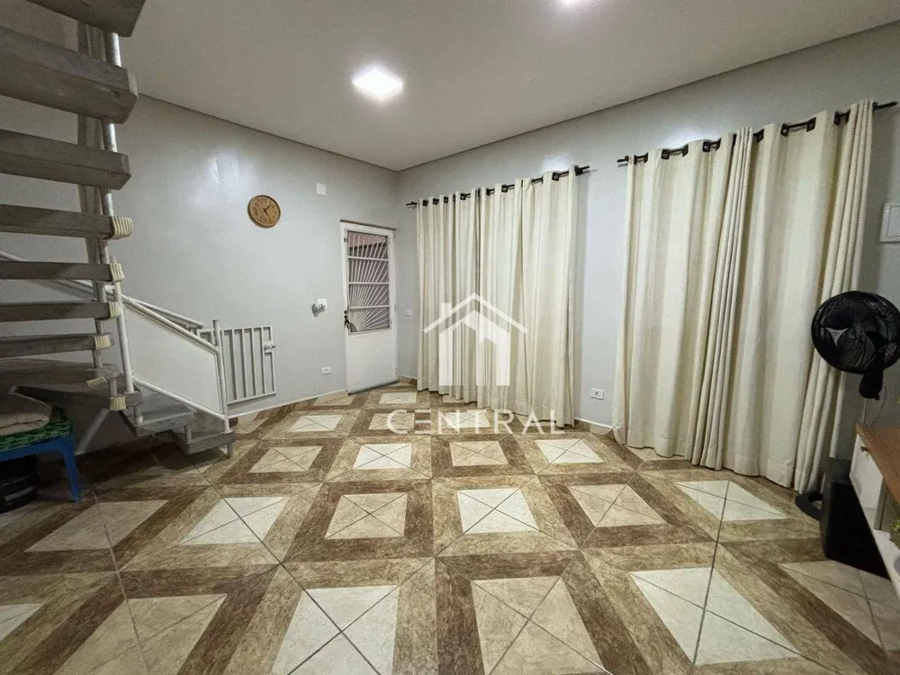 Casa, 4 quartos, 240 m² - Foto 4