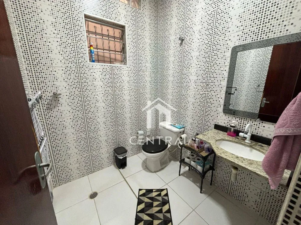 Casa, 4 quartos, 240 m² - Foto 7