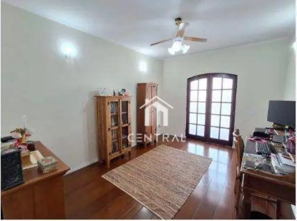 Sobrado, 3 quartos, 236 m² - Foto 2