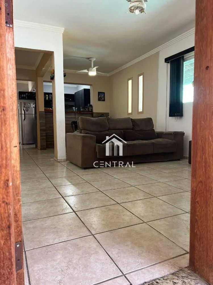 Casa, 3 quartos, 199 m² - Foto 10