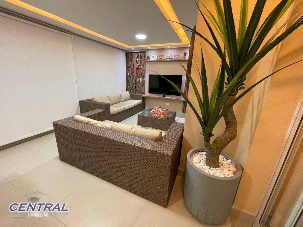 Apartamento, 3 quartos, 145 m² - Foto 2