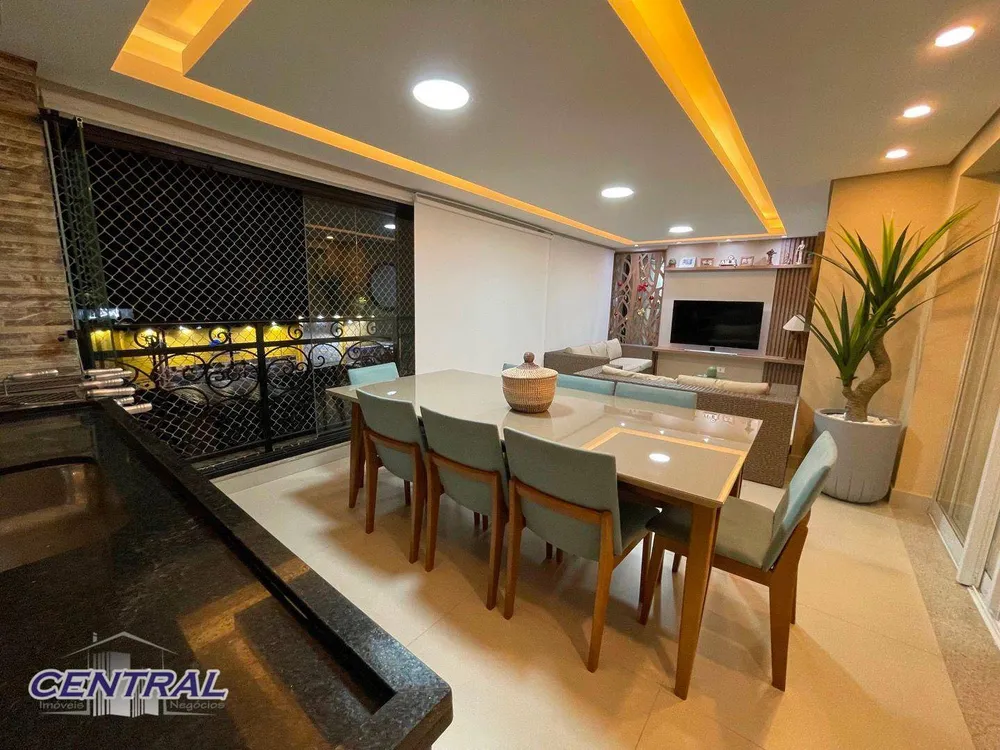 Apartamento, 3 quartos, 145 m² - Foto 1