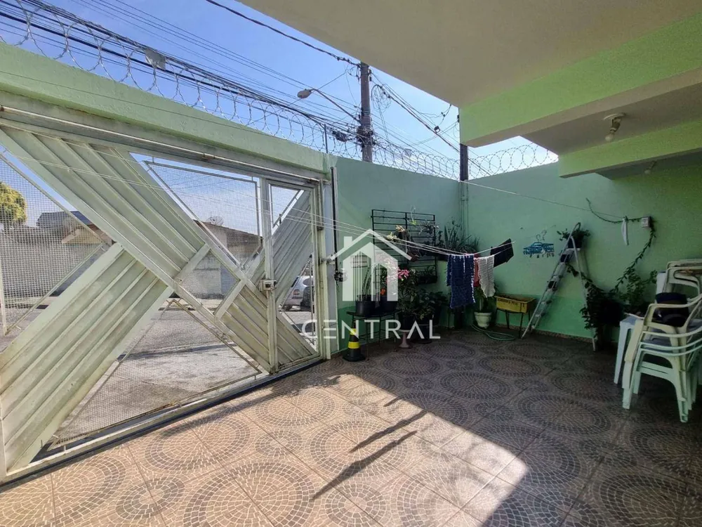 Casa, 4 quartos, 130 m² - Foto 1