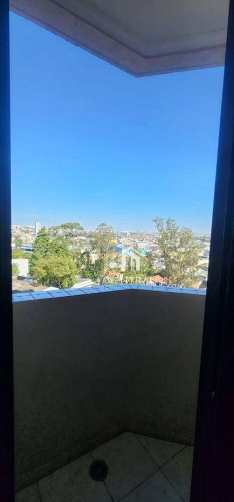 Apartamento à venda com 3 quartos, 107m² - Foto 2